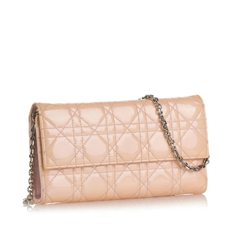 Dior Lady Dior Cannage Patent Wallet On Chain (WBRSVz)