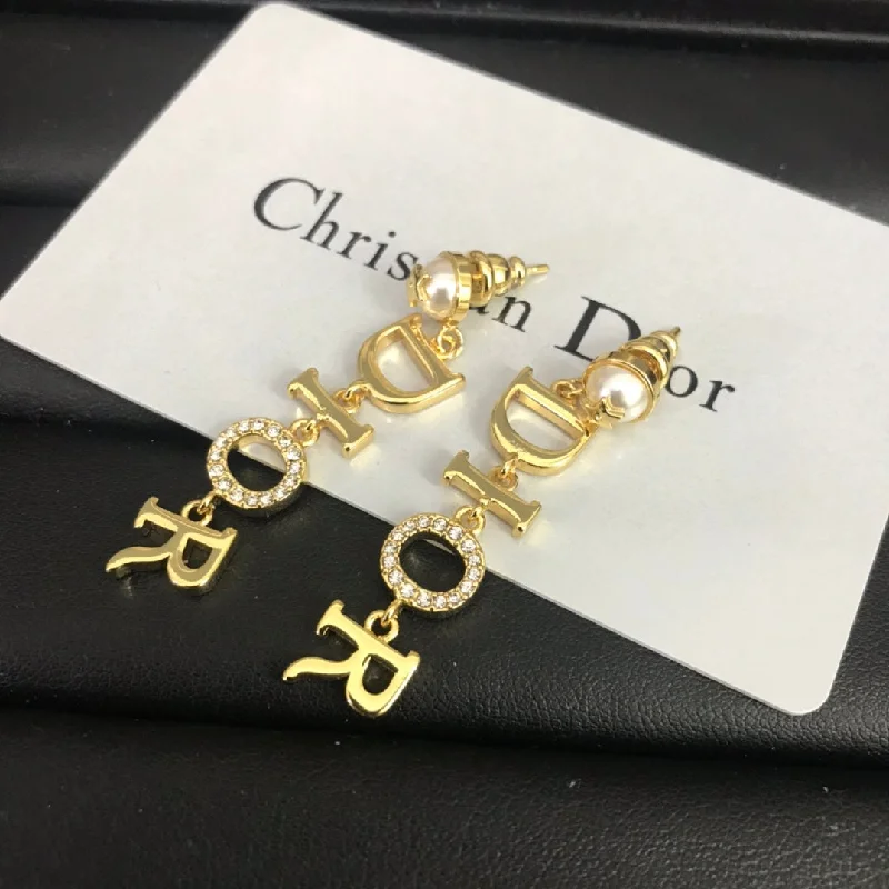 EN - Lux Earring Christian Dior 001