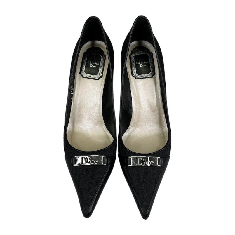 DIOR LOGO PUMPS