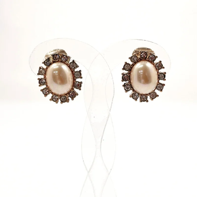 Christian Dior Earring Metal, Rhinestone gold vintage