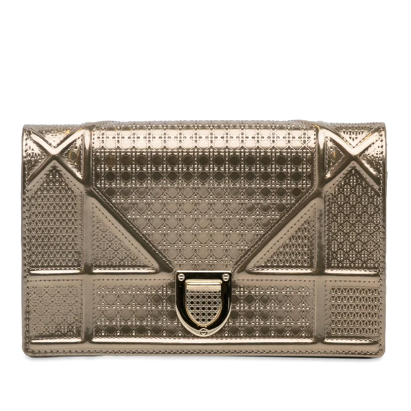 Dior Patent Microcannage Diorama Wallet on Chain (SHG-slLLNI)