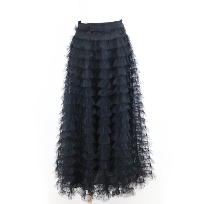 Christian Dior skirt [Outer fabric] 100% polyester [Lining] (Petticoat) 100% silk [Other fabric] 100% nylon black Women 34 Used Authentic